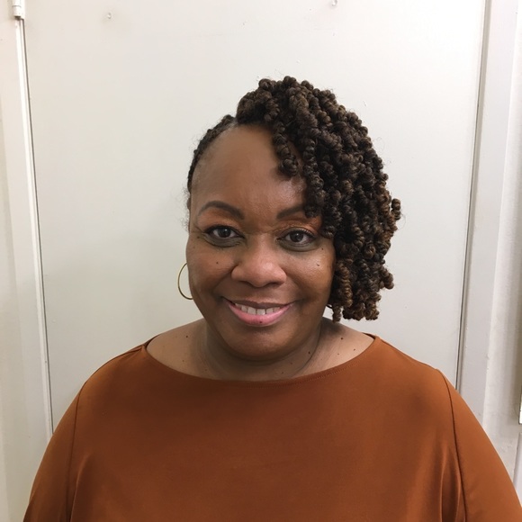 Meet your Posher, Veronica - Picture 1 of 1